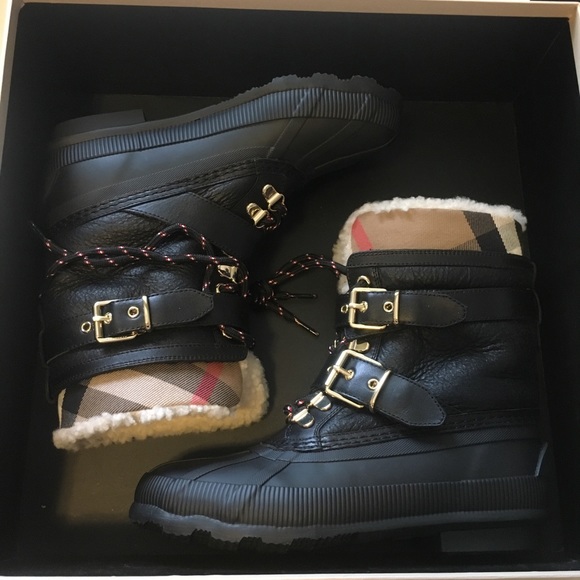 burberry duck boots